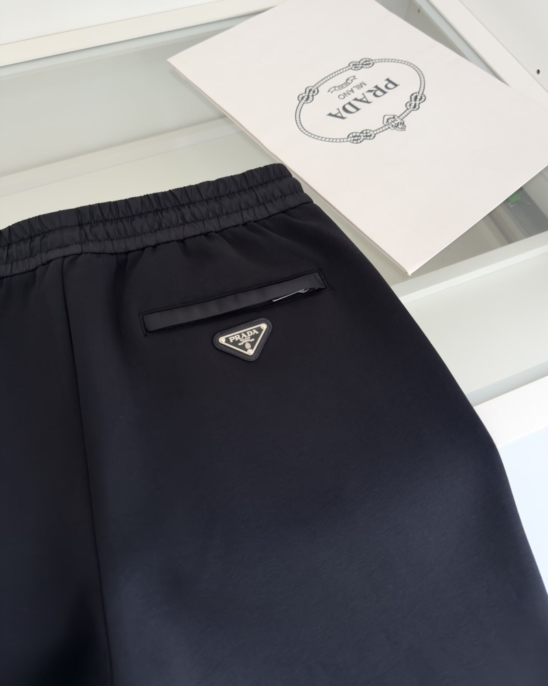 Pra*a long pants